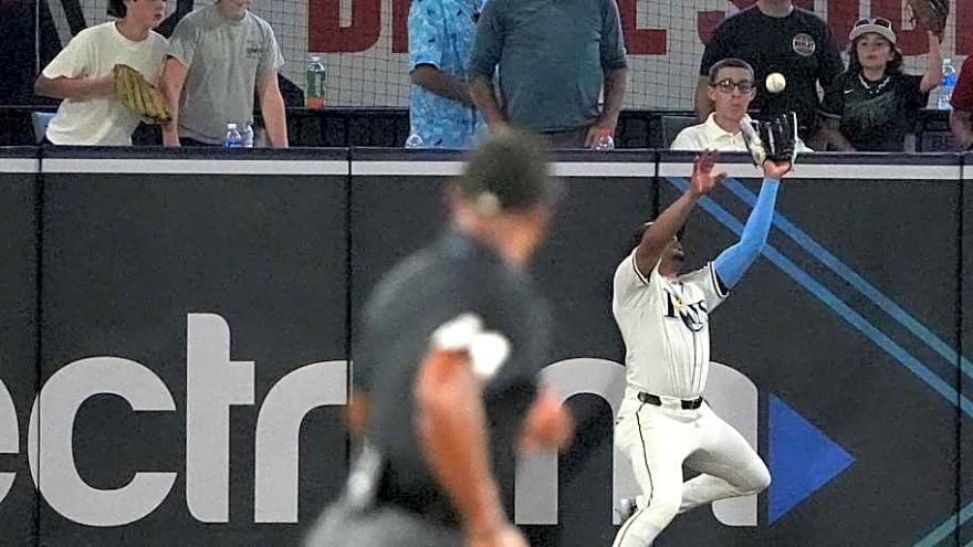 How Can Recent Marlins Signing Modify Game to Fit Traditional First Base Mold?