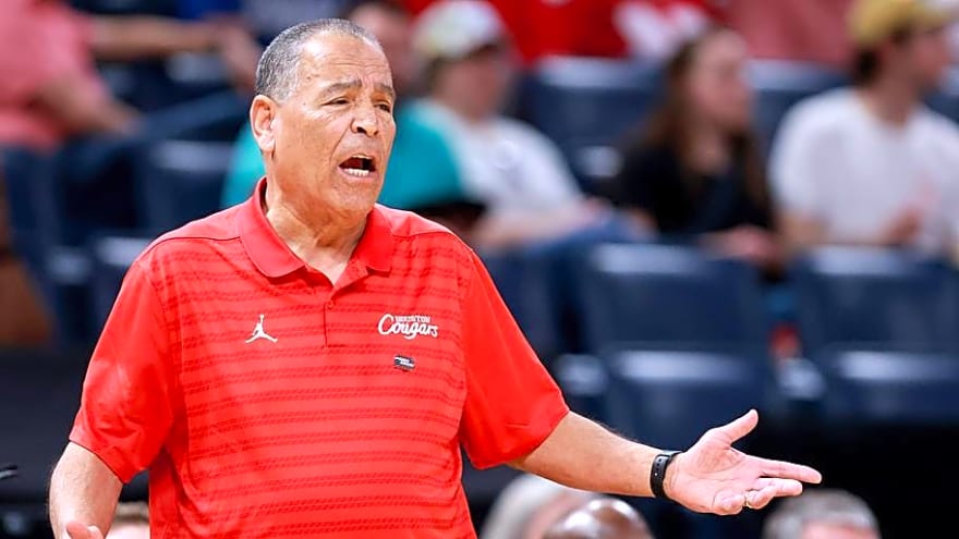 Kelvin Sampson Becomes A Different Kind of Coach To His NBA Players