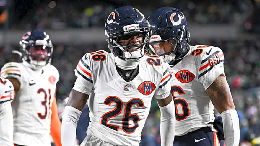 Chicago Bears Face Tough Call as Nahshon Wright's Market Value Skyrockets