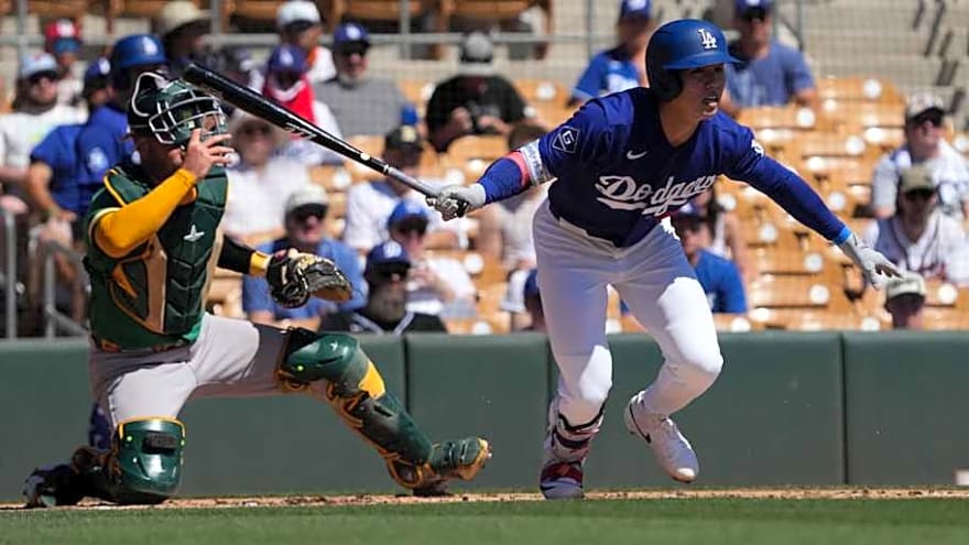 Dave Roberts Explains Alex Freeland and Hyeseong Kim Roster Decision