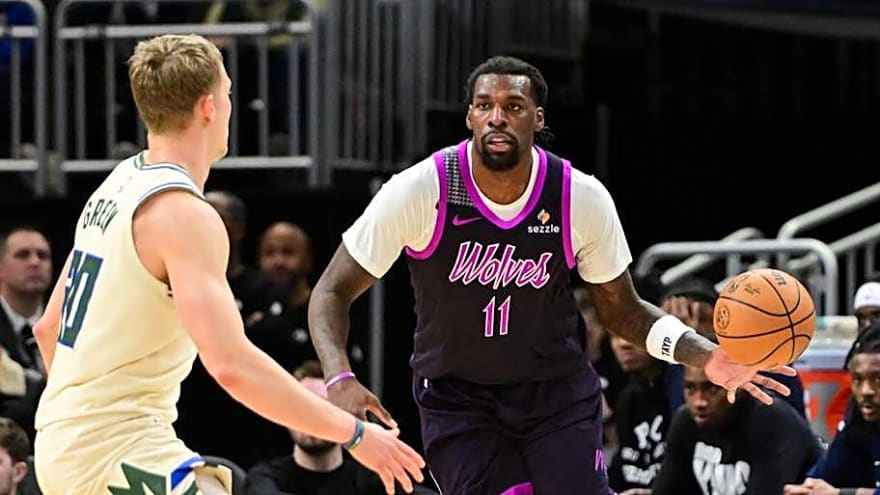 Wolves Are Nearly Back to Full Strength for a Winnable Stretch