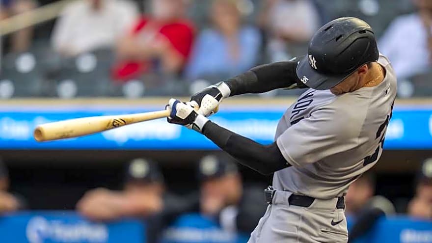 Yankees Star Might Break Bank After All-Time Great Comparisons