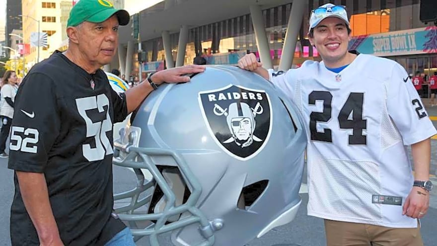 Sources: Raiders Have Inside Track to Host Super Bowl