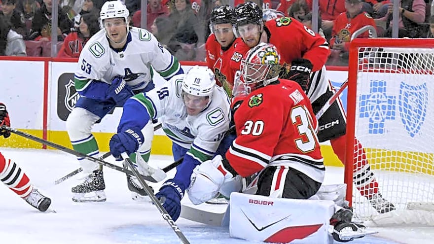 Blackhawks, Canucks Contest Highlights Major Officiating Issue