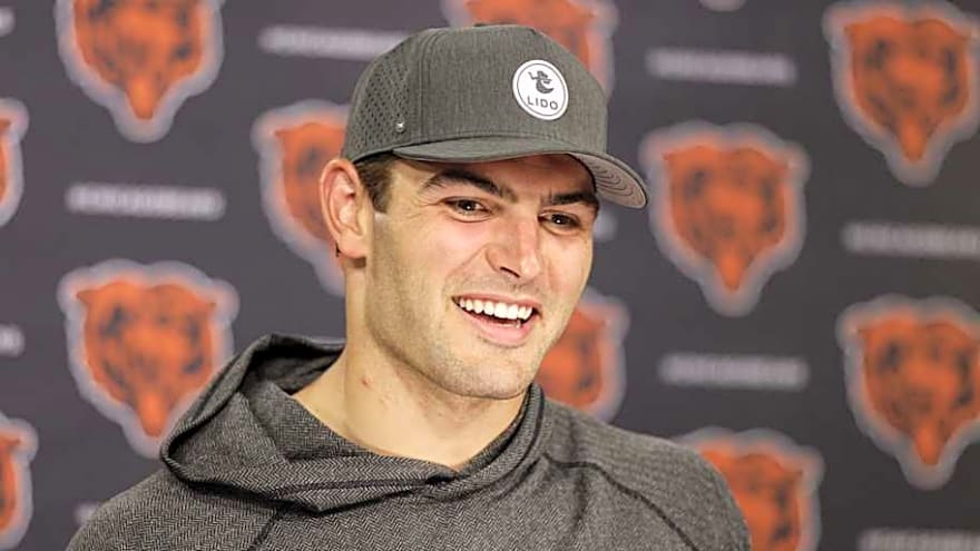 Bears TE Cole Kmet linked to Chiefs, Chargers in new trade breakdown