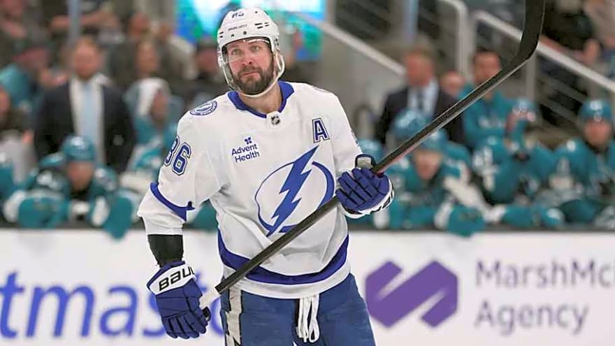 Lightning Emerging as New Stanley Cup Frontrunner