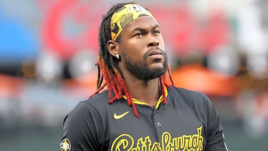 Pirates Newest Star Wants to Mentor Oneil Cruz