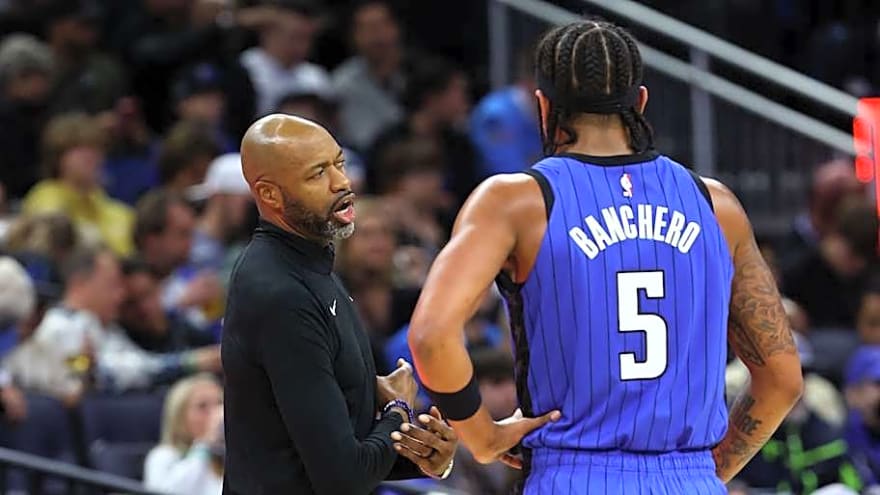 Jamahl Mosley and Paolo Banchero don't seem on same page