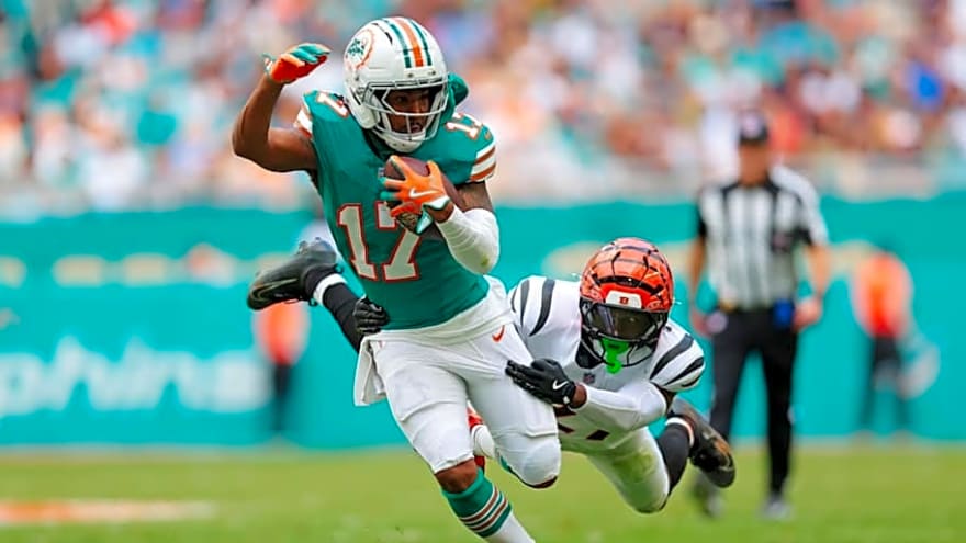 Why the Waddle Trade Was a Big Winner for Dolphins