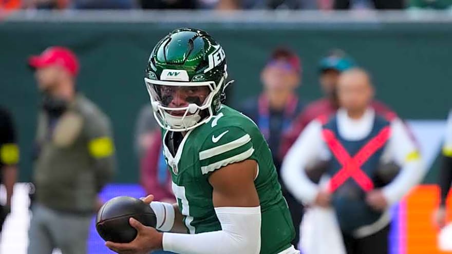 Justin Fields Facing Heavy Backlash After Embarrassing Week 6 Loss