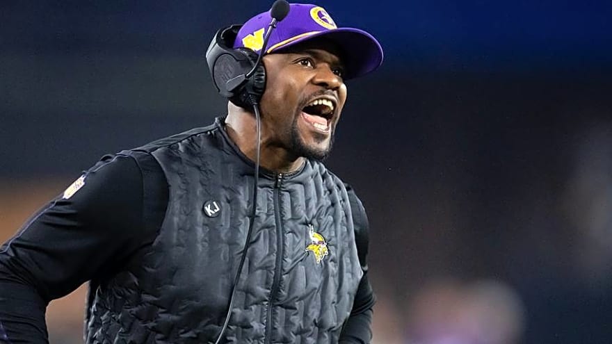 Vikings Week 4: 3 Most Important Things to Watch for as Dolphins Come to Town (Brian Flores's Revenge Edition)