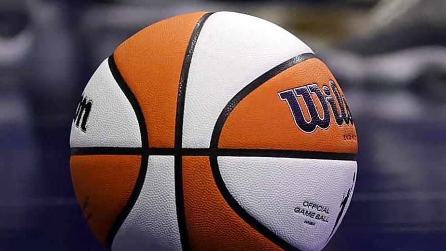 Mercury's Moisés Pinto Has Impressive Game Against West Rival