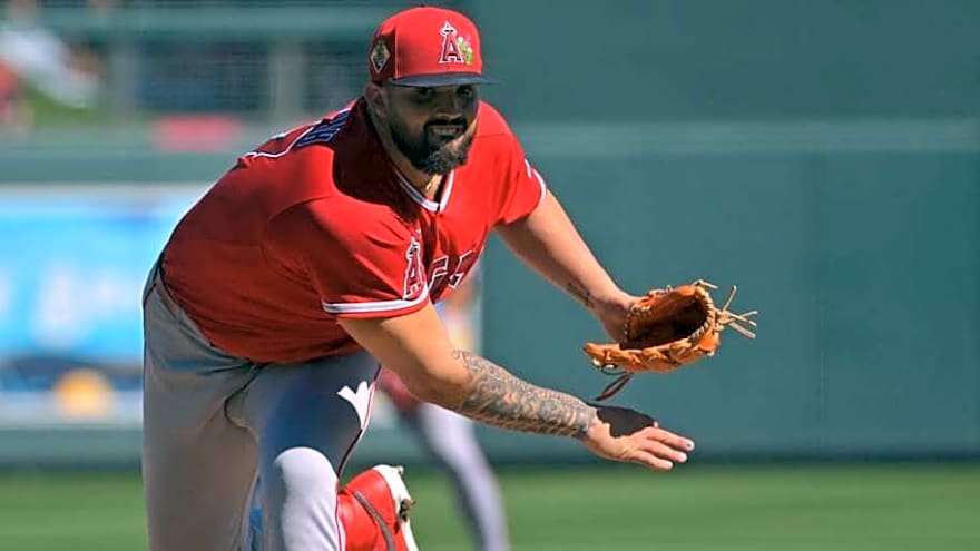 Spring Training Tracker: The Fifth Starter's Job is Wide Open