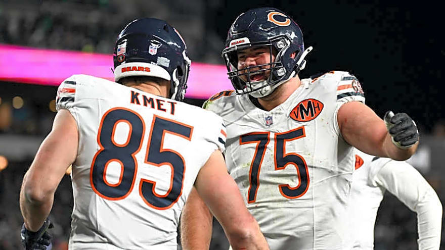 How these Bears share a key connection with the 2006 Super Bowl squad