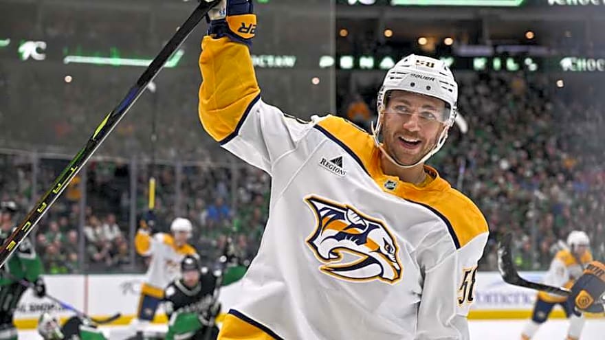 Predators Trade Former Calder Trophy Finalist to Stars