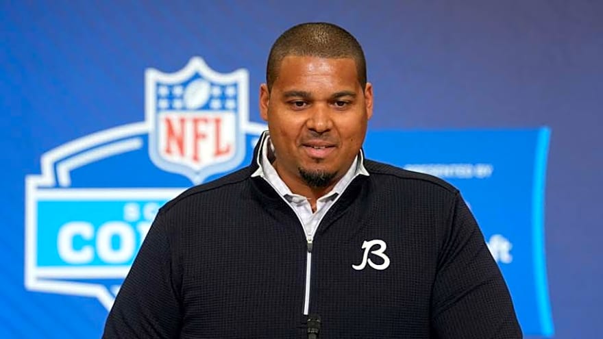 ESPN Raises Key Question for Chicago Bears at No. 25 in 2026 NFL Draft