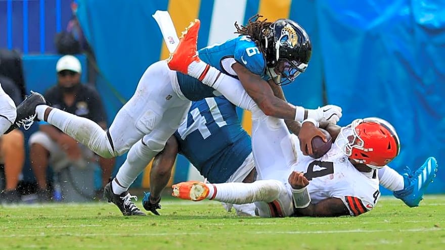 Browns Have a Major Deshaun Watson Problem on Their Hands After Disastrous Week 1