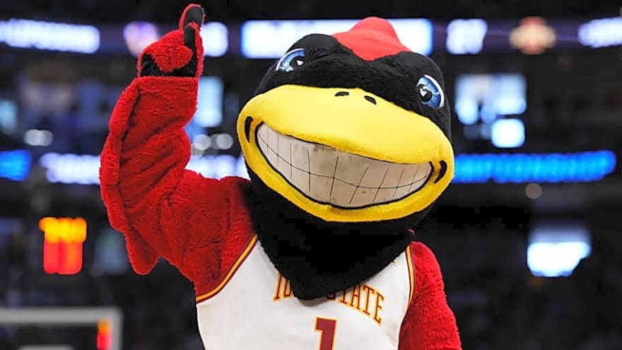 Iowa State Cyclones Men's Basketball Star Has Featured Merchandise in NIL Store