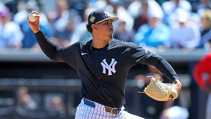 Projecting Carlos Lagrange's Role in Yankees' Bullpen for MLB Playoffs