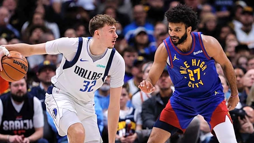 Three Takeaways From Nuggets&#39; Deflating Loss to Mavericks