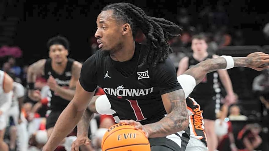 Cincinnati Bearcats Basketball Clear Betting Favorites Over Oklahoma State