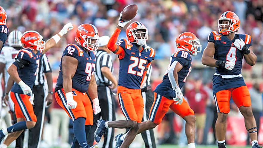 ESPN&#39;s 2025 Preseason College Football Power Index Sells Illinois Short