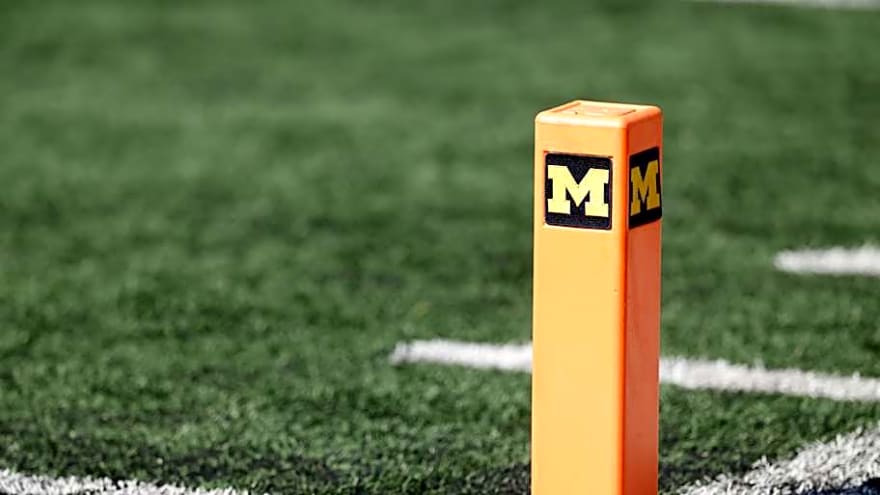 Michigan Football Recruiting Target Reveals Top 10 Schools