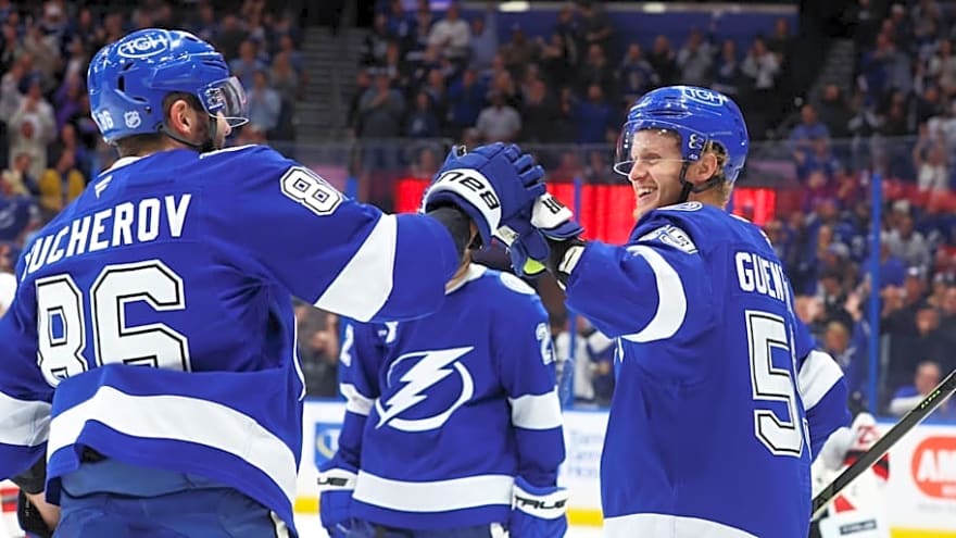 Lightning&#39;s Jake Guentzel Humbly Reacts After Major Hat Trick