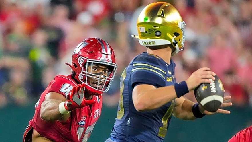 Wisconsin Football Week 1 Defensive Snap Count Breakdown and Analysis