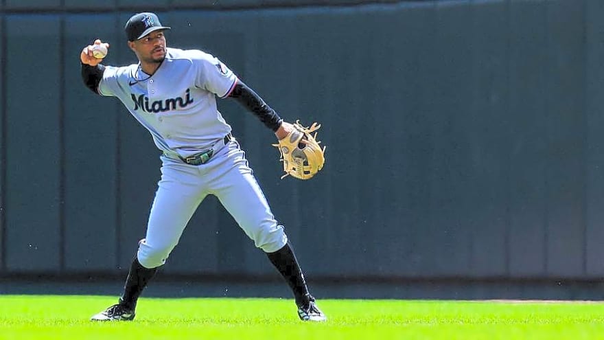 An Xavier Edwards Trade Would Help Yankees in Multiple Ways