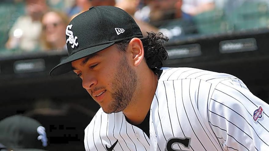 White Sox Trade Jacob Gonzalez for No. 34 Pick in Last-Second Draft Deal with Pirates