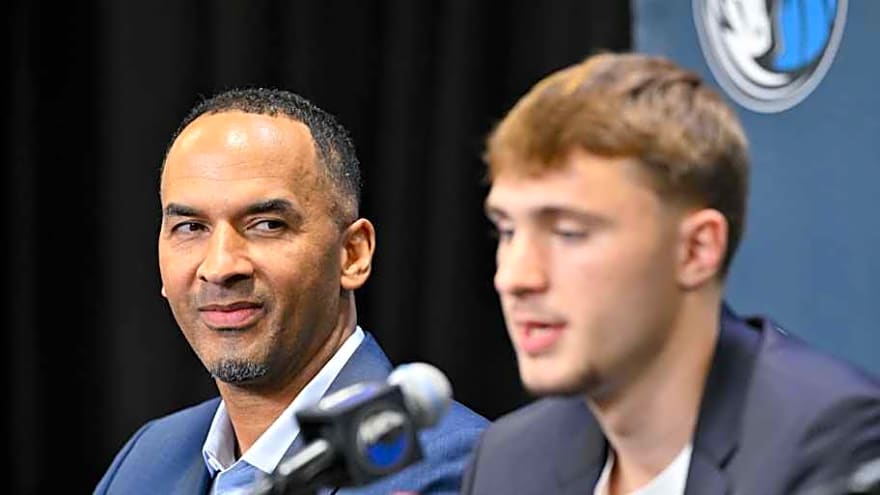 Mavericks&#39; Nico Harrison is still receiving too much praise