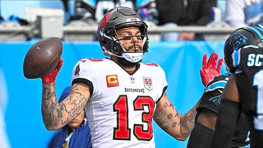 NFL Free Agency Buzz Says 'Keep An Eye On' Mike Evans to the Chargers