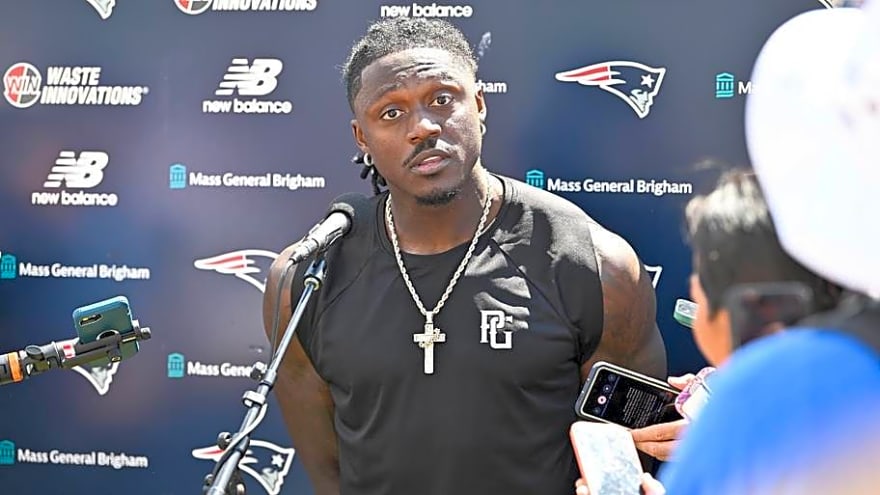 Patriots WR A.J. Brown 'Focused' As He Shines Against Eagles In Joint Practice