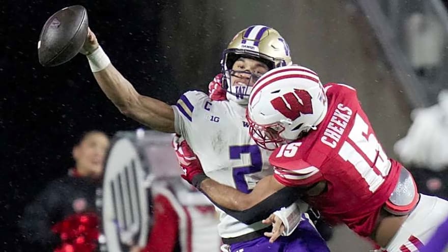 How Sebastian Cheeks Prepared to be Wisconsin's top Pass-Rusher