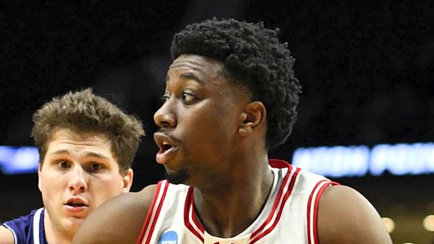 UCLA's Addition of Robinson Doesn't Halt Pursuit of John Blackwell
