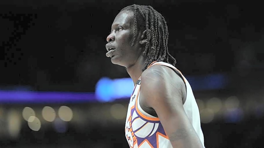 Former Suns Fan Favorite Suffers Heartbreaking Injury Overseas