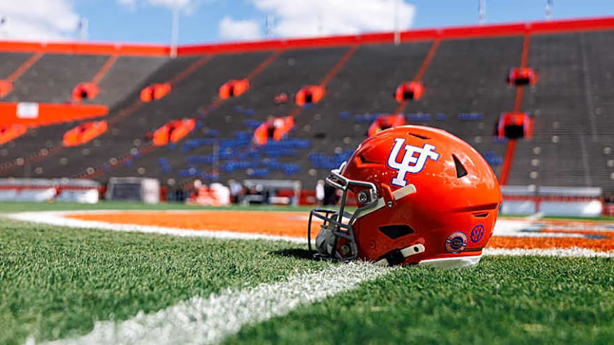 Gators at Top of Priority In-State WR's List After Scheduling Official Visit