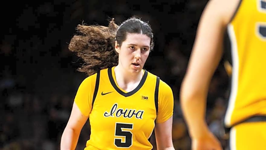 Iowa's Ava Heiden Sweeps National Player of the Week Honors