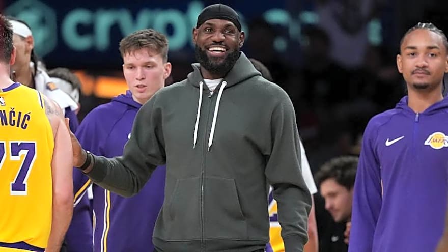 Lakers' LeBron James Officially Listed as Questionable vs. Timberwolves