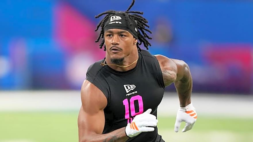 Cowboys Schedule Private Workout With Sleeper DB Prospect Ahead of NFL Draft