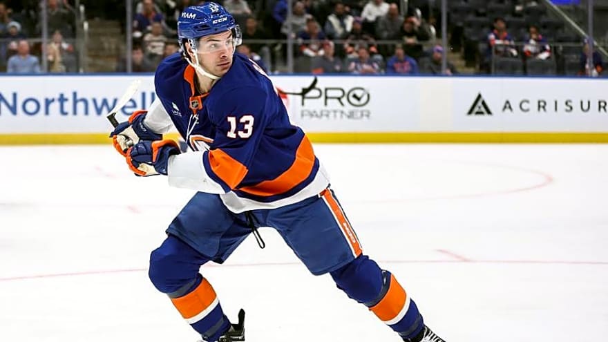 Mathew Barzal Making Positive Progress in Return to NY Islanders