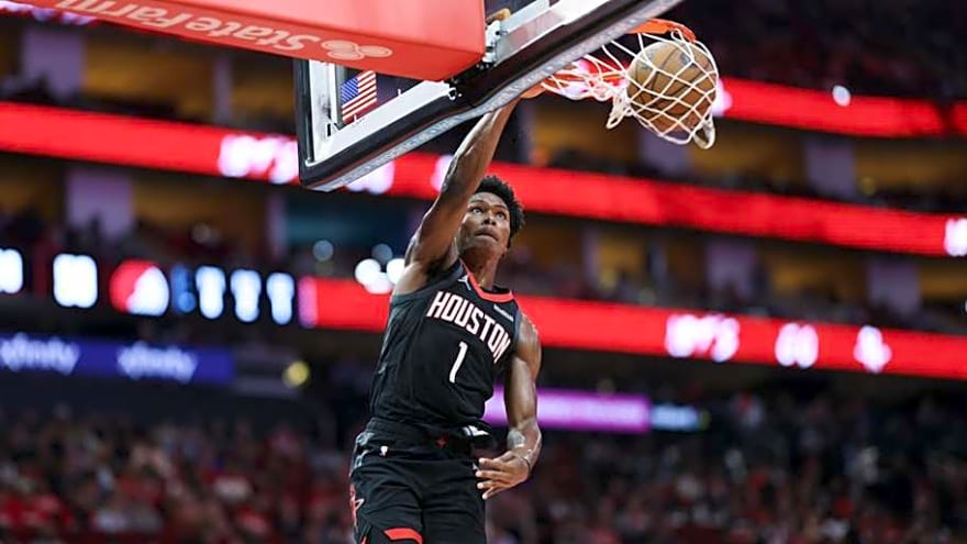 When Will The Rockets&#39; Defense Catch Up to Their Offense?