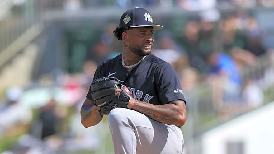 Yankees Starter Luis Gil Shows Early Troubling Signs