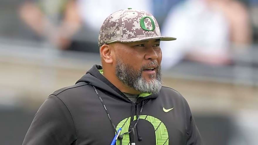 Oregon Ducks Coach Tony Tuioti Gets Real About Freshman Anthony 'Tank' Jones