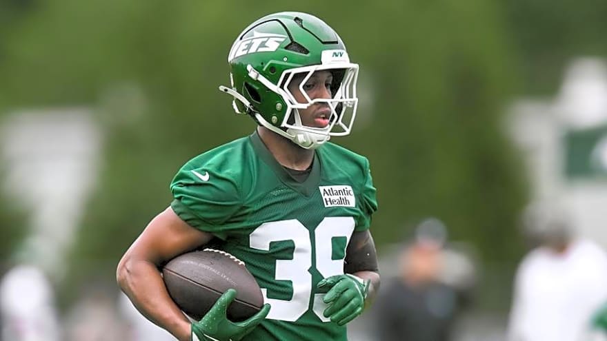 One Jets CB's Preseason Could Change Following Qwan’tez Stiggers's Injury 