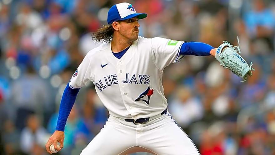 Brewers Surprisingly on Blue Jays Star's No-Trade List