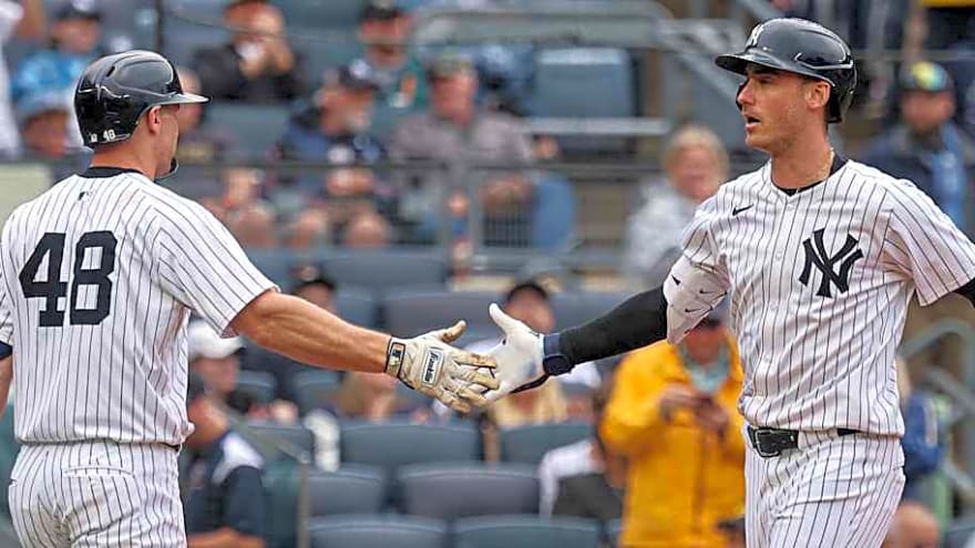 Yankees Catcher Adds Worrying Comment to Cody Bellinger's Post