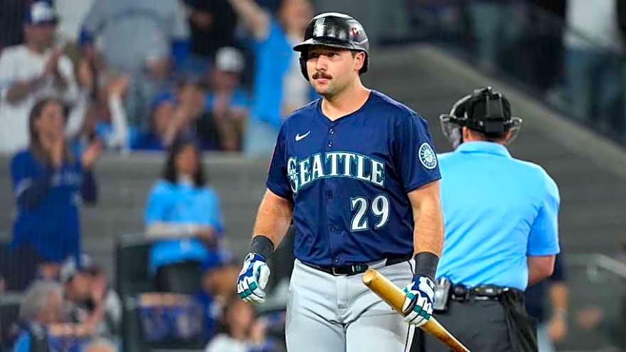Mariners Cal Raleigh Receives Multiple Accolades From His Fellow MLB Players