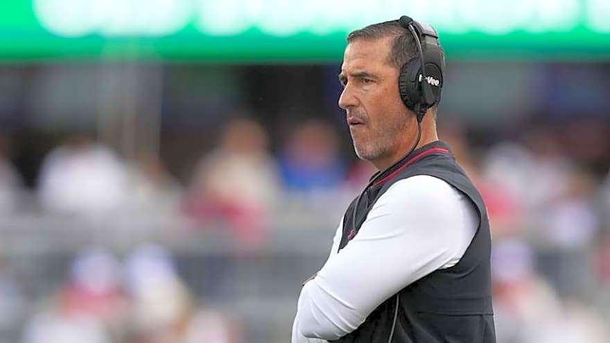 Wisconsin Badgers lose versatile 2026 commit to one of their biggest Big Ten rivals